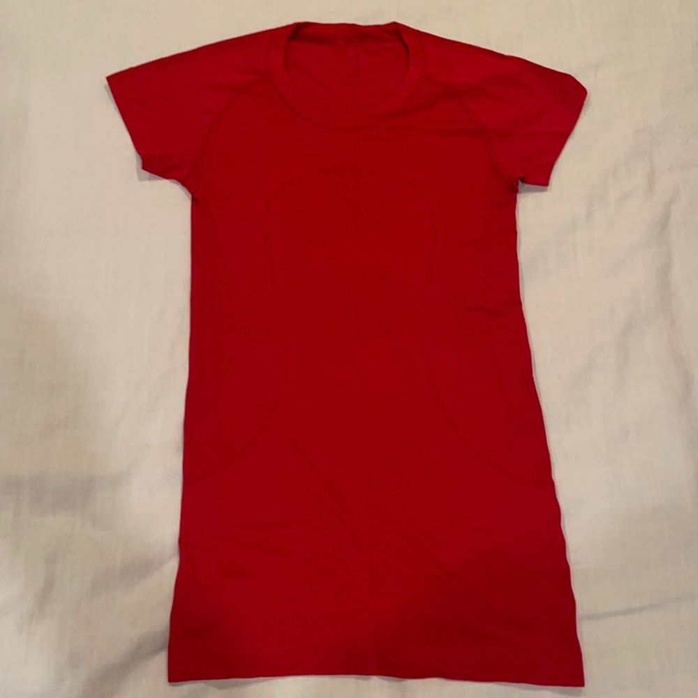 Swiftly Short Sleeve